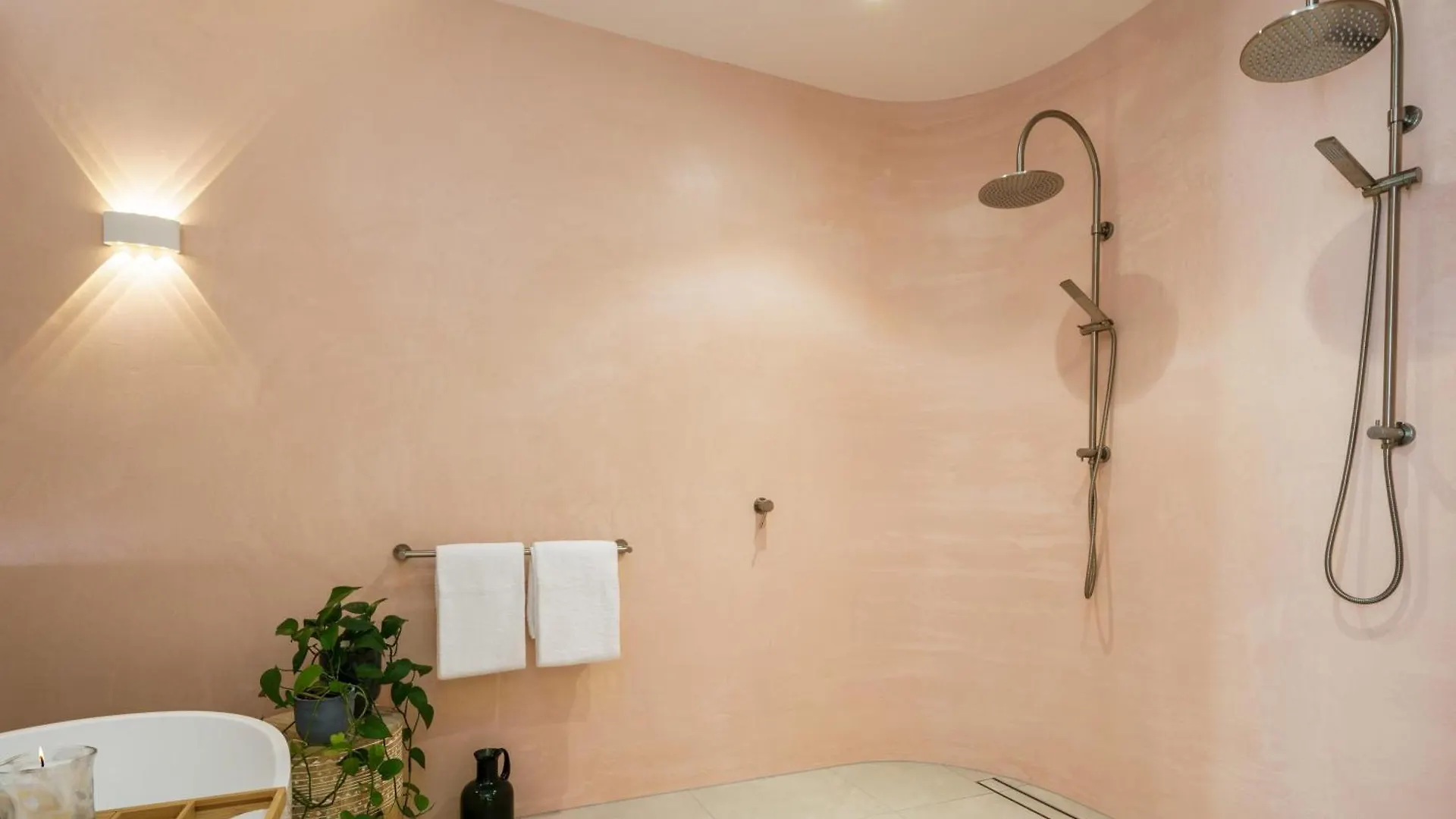Villa Parkana - Beachside Buddina Holiday home