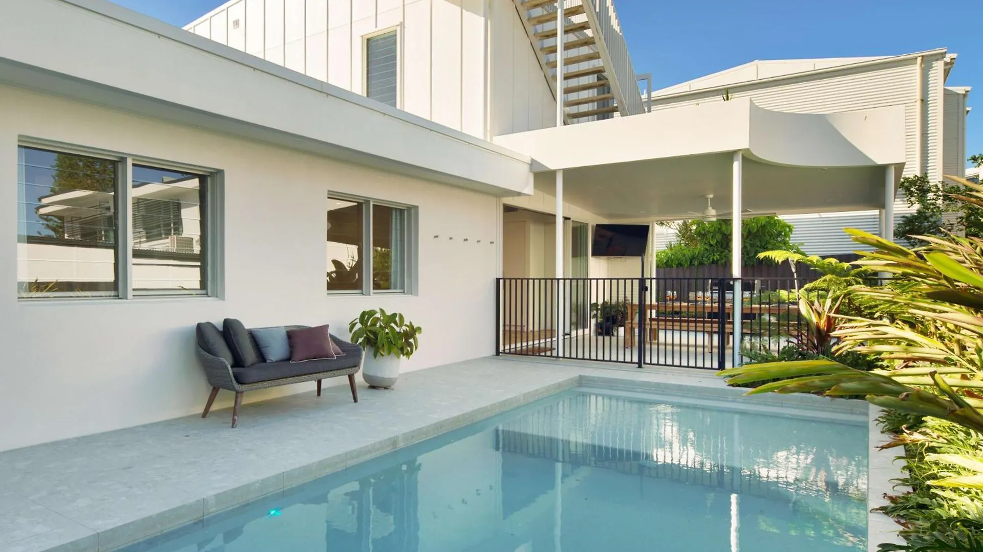 Villa Parkana - Beachside Buddina